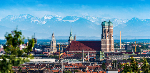 Der Anwaltsmarkt in München bietet Top Juristen und Anwälten große Chancen. Wir beraten Sie gerne zu Karriere und Jobmöglichkeiten. clients&candidates Headhunter für Juristen